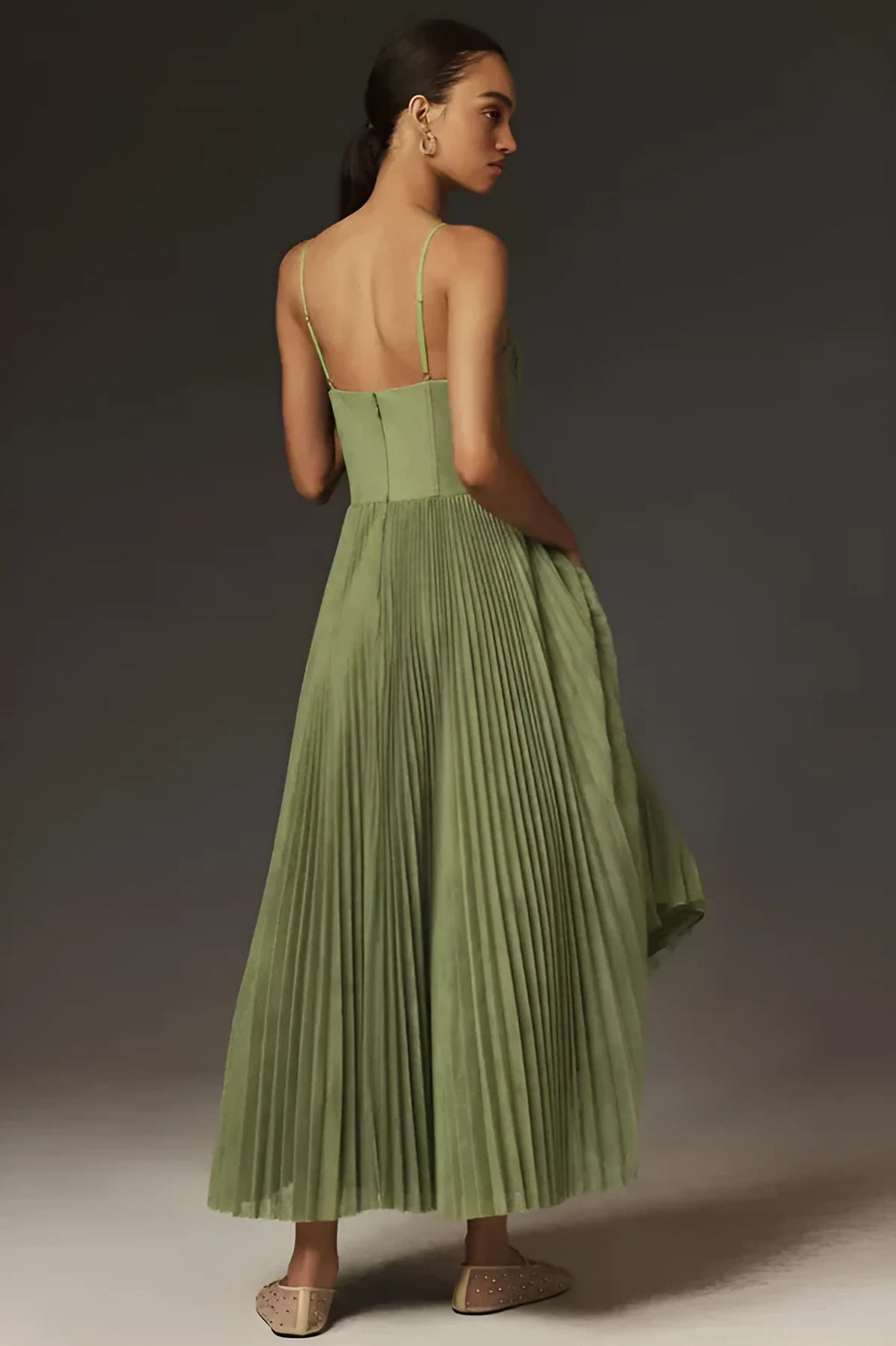 Zahara – Vestido Midi de Tul Plisado con Corset