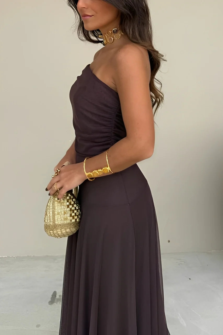 Toledo – Vestido Maxi Asimétrico de Malla